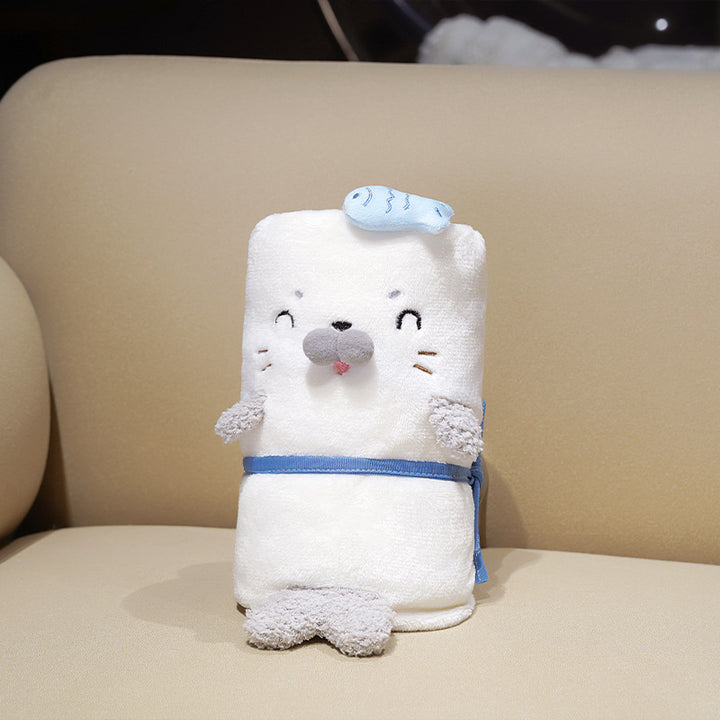 Plush beach towel with hood in seal motif, extra soft and absorbent