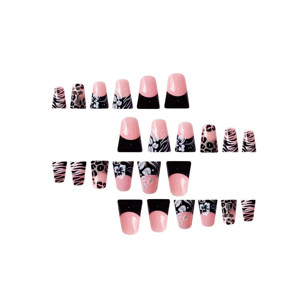 Artistic French Tip Press-On Nails Kalsten