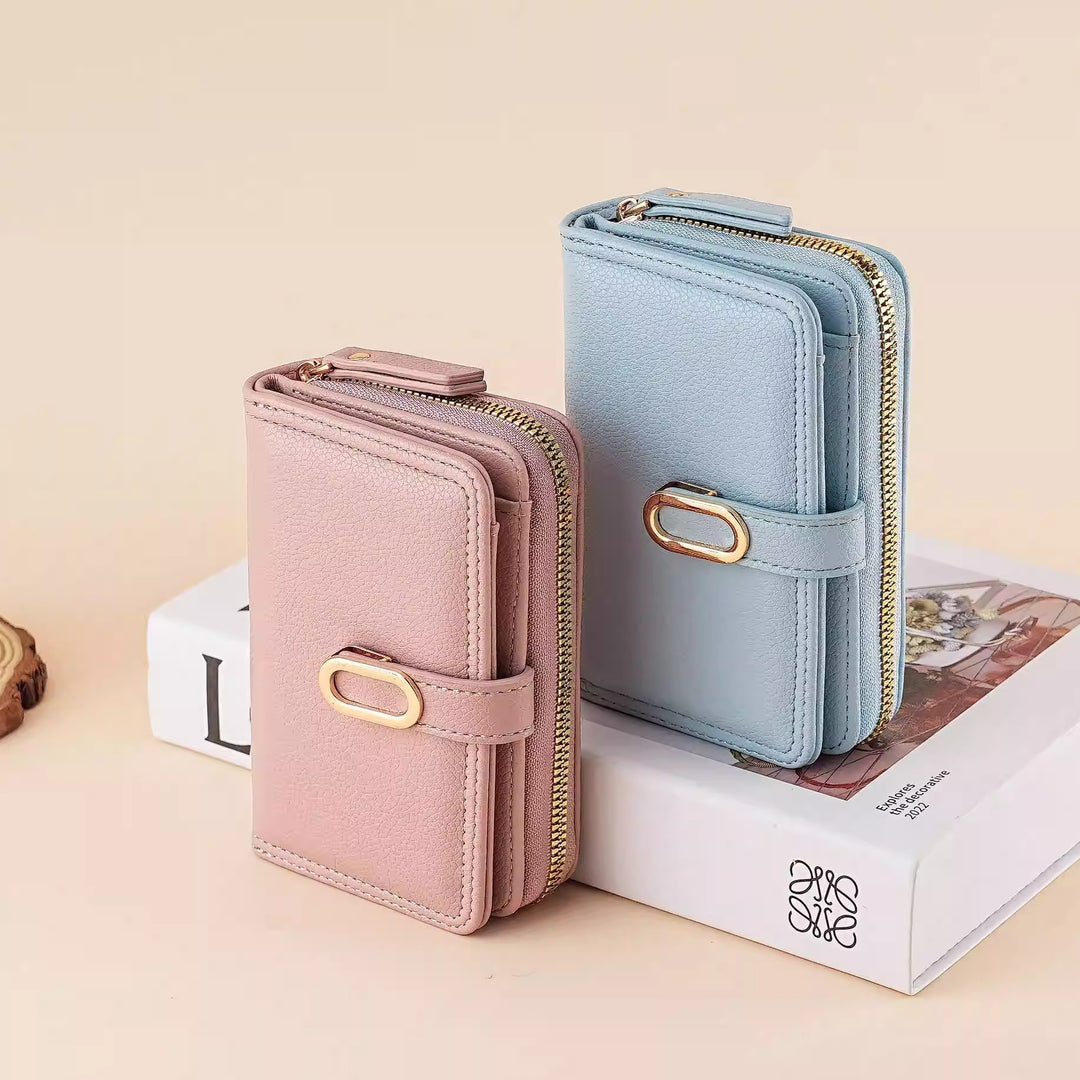 Elegant Leather Zippered Wallet