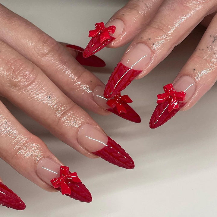 Artistic stiletto nails with shiny accents Kalsten