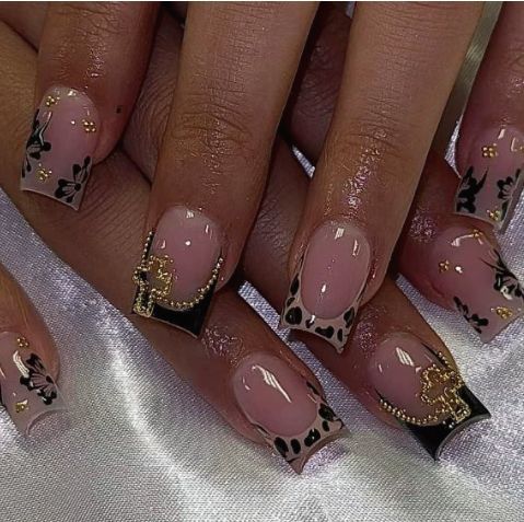Luxury Decorative Acrylic Nail Art Kalsten