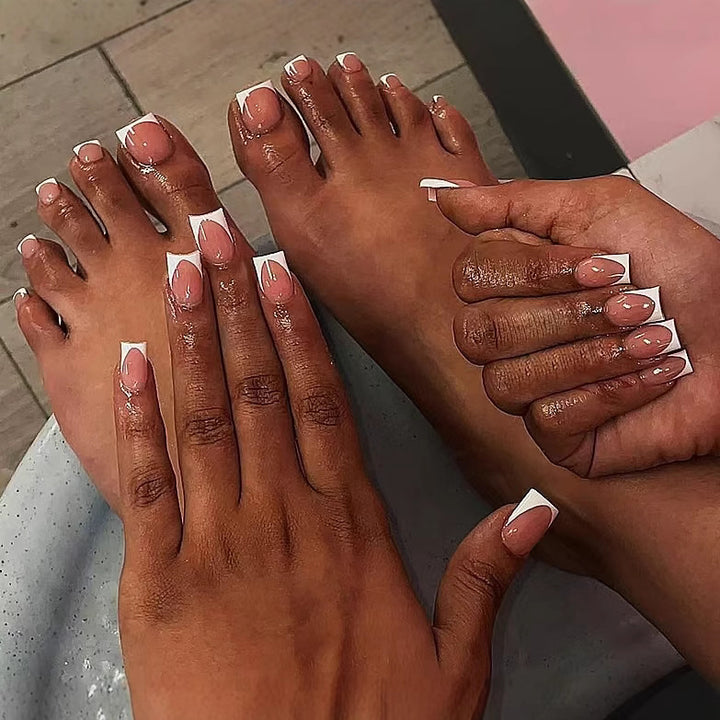 Nail set with modern design and elegant tip look Kalsten