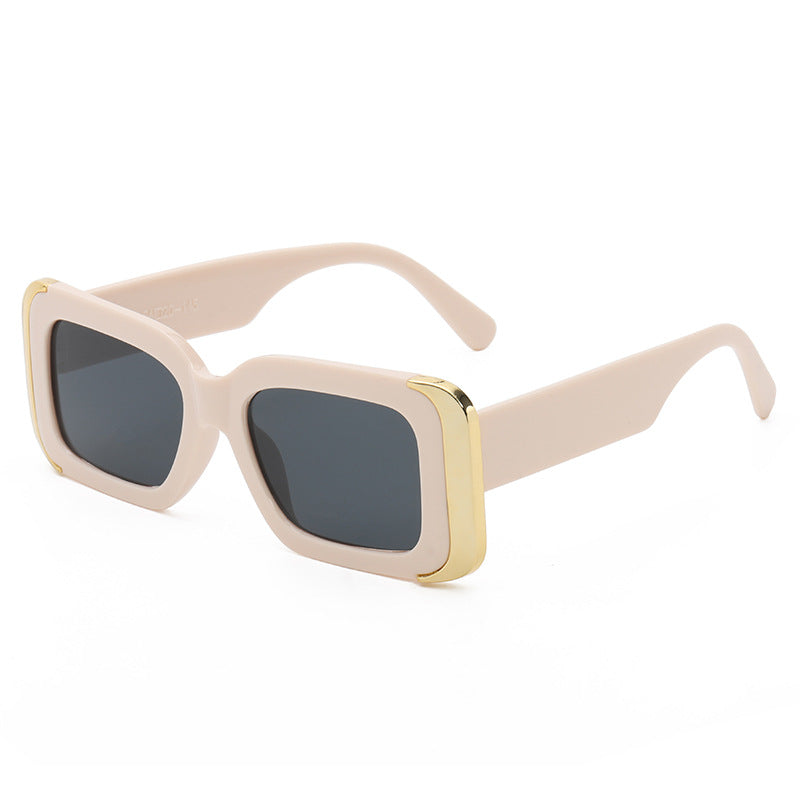 Women Oversized Sunglasses in Modern Animal Print Design Kalsten