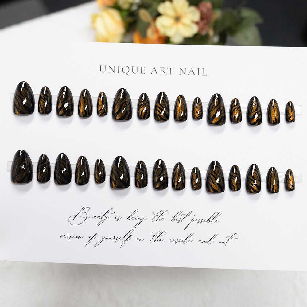 Artistic Animal Print Press-On Nails