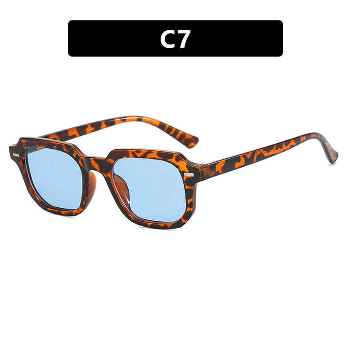 Ladies stylish sunglasses in striking, geometric design Kalsten