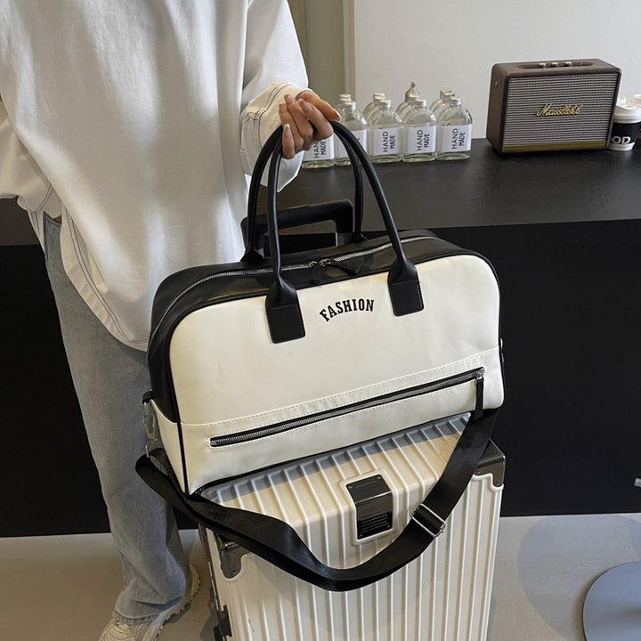 Fashionable Versatile Travel Duffle