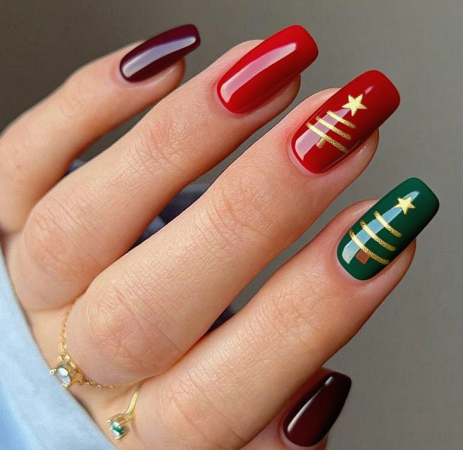 Festive Nail Art Kalsten