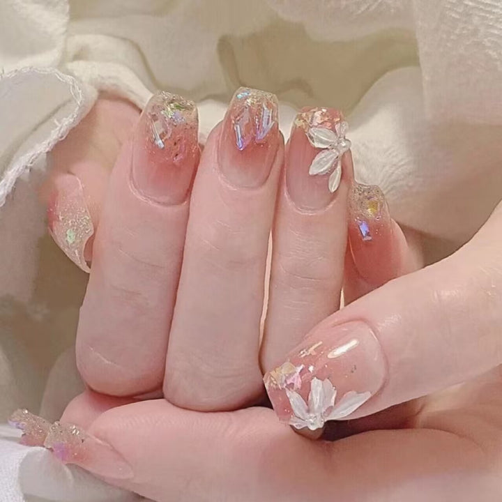 Premium Glittering Press-On Nail Extensions Kalsten