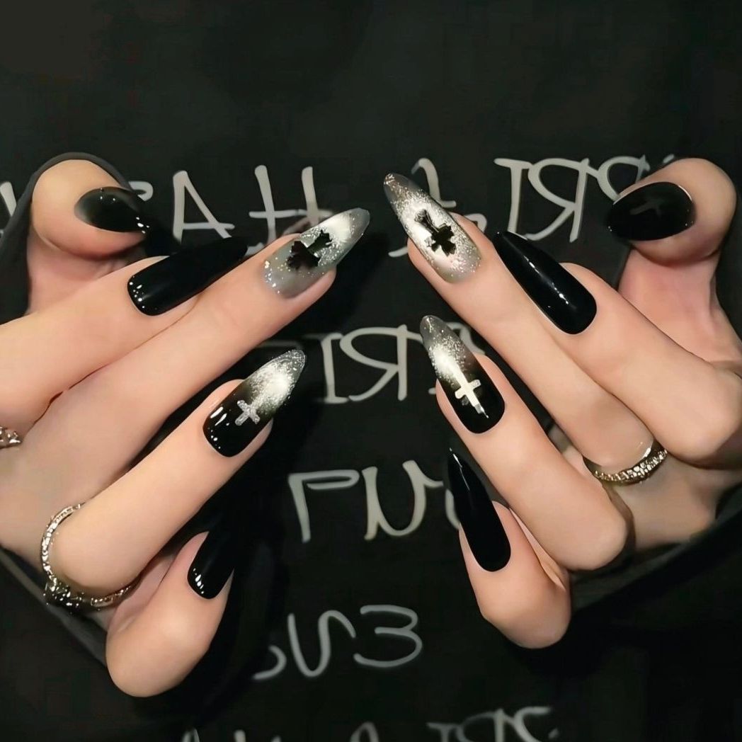 Glamorous Gel Nail Art Extensions Kalsten