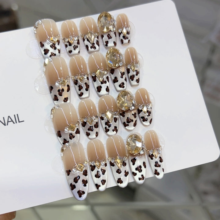 Artistic Press-On Nail Set with Leopard Design Kalsten