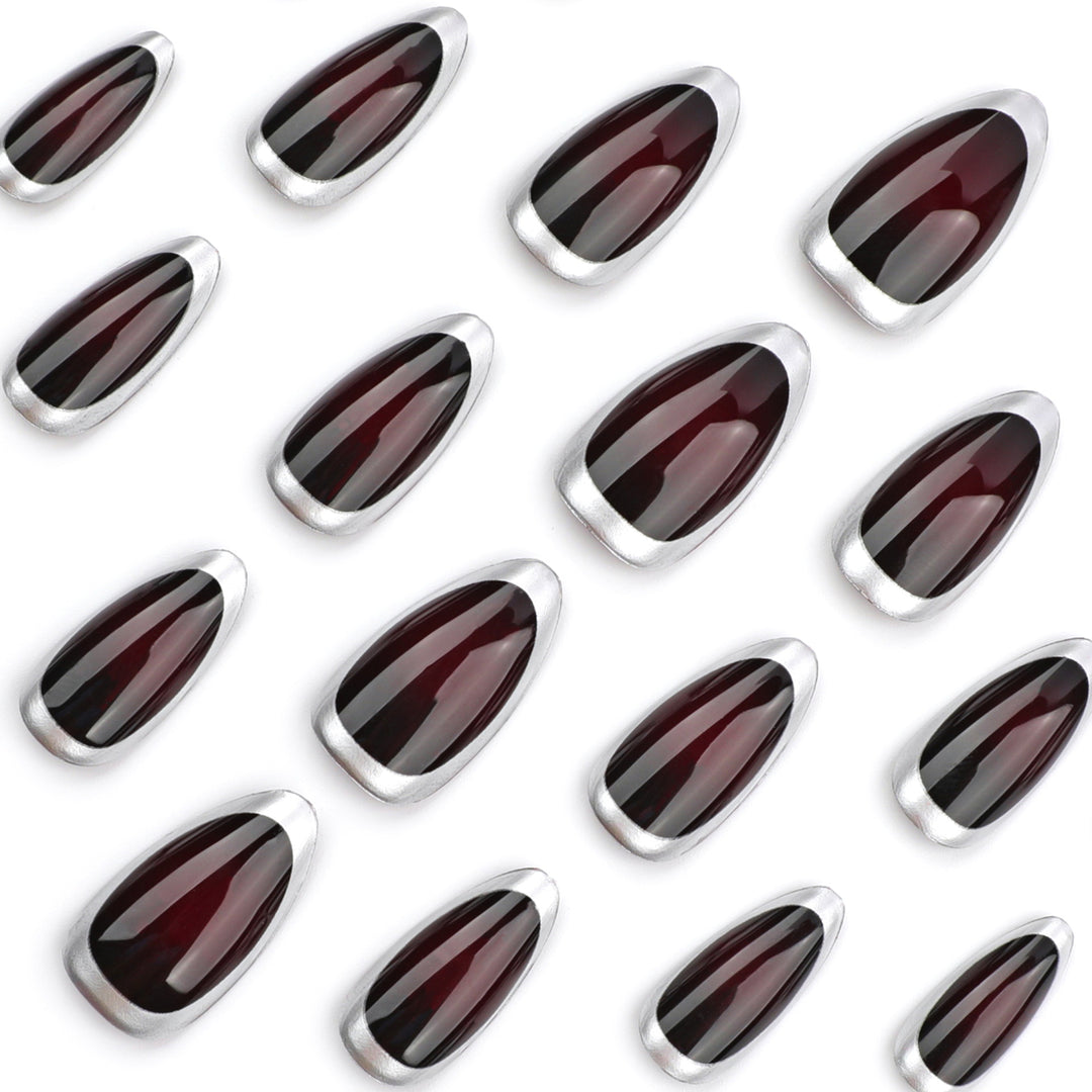 Stylish stiletto nails with elegant shine Kalsten