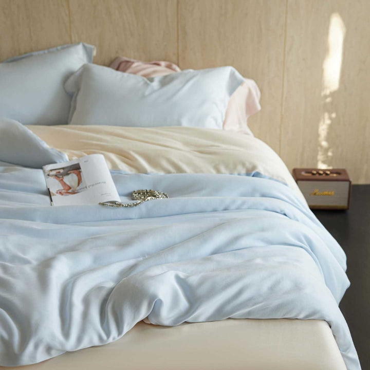 Silky-gloss premium bedding set made of cotton satin