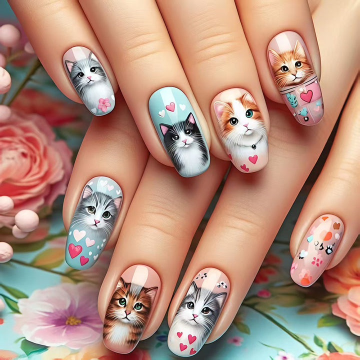 Cat-Themed 3D Nail Art Kalsten