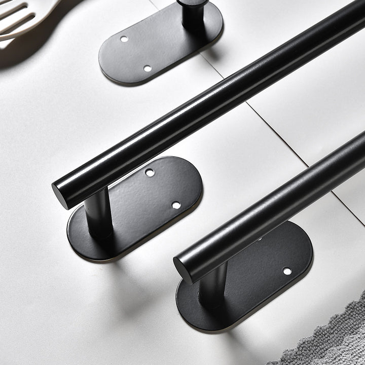 Wall mounting for towels Made of sturdy metal Kalsten