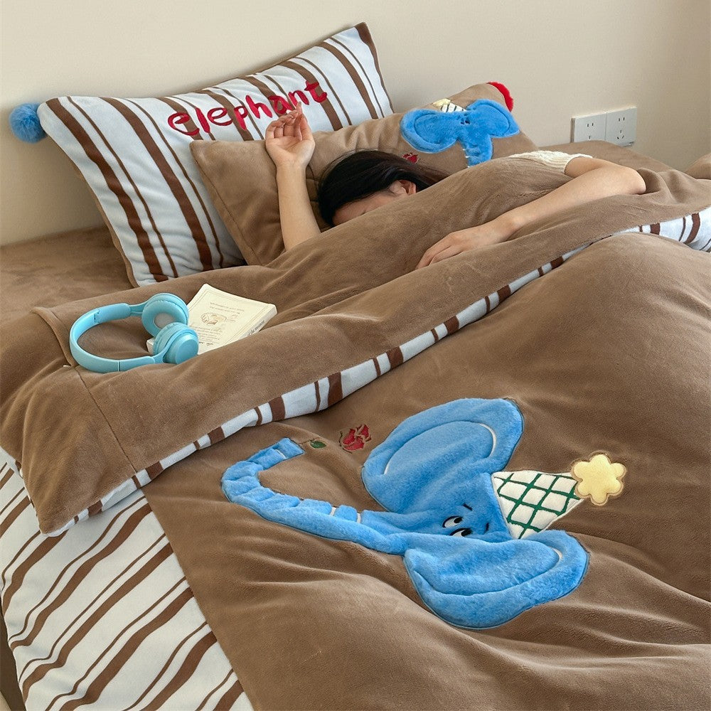 Children's bedding set with elephant applique made of cozy velour and striped cotton side