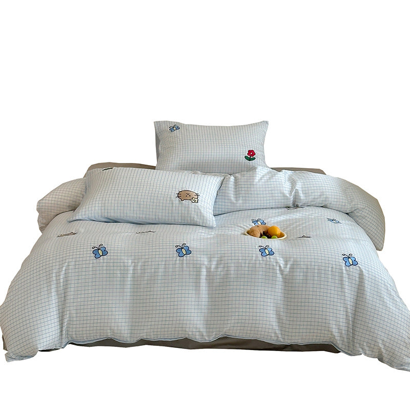 Reversible cotton satin bedding set with fine stripe pattern and cute cat embroidery
