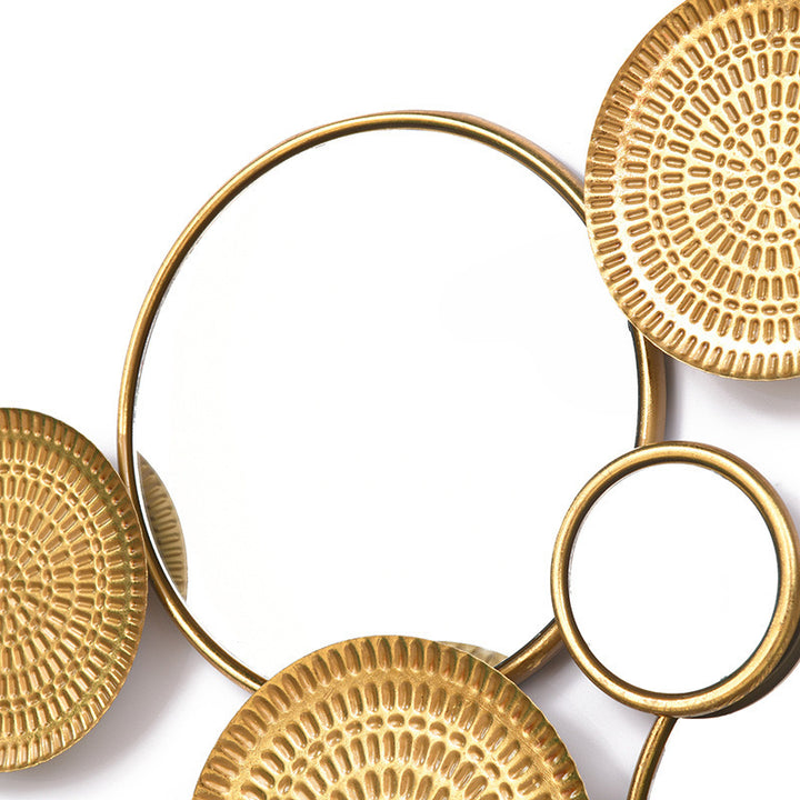 Chic Interconnected Circular Mirror Ensemble Kalsten