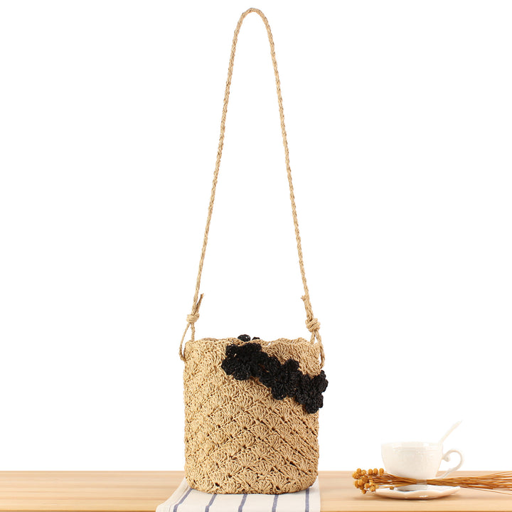 Handbag Made From Hand-Knotted Natural Material with Floral Appliqué Kalsten