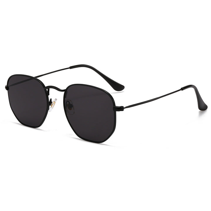 Women Oversized Sunglasses with elegant golden metal frame and solid UV protection Kalsten