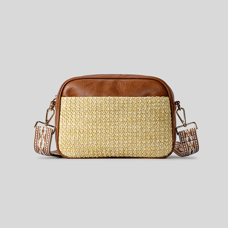Stylish Crossbody Bag with Woven Straw and Leather Accents