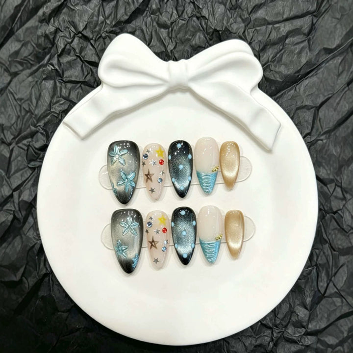 Artistic Nail Art Set with Starry Sky Design