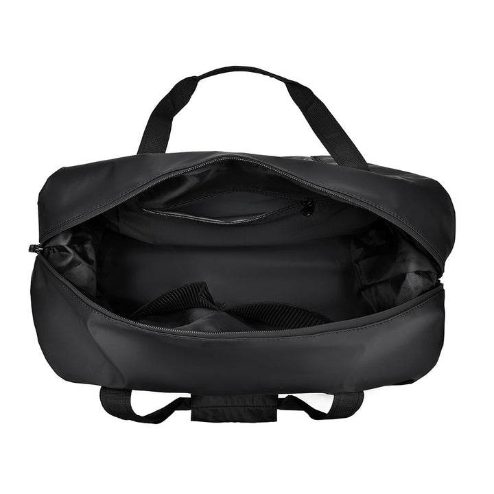 Travel bag with waterproof material and practical carrying options Kalsten