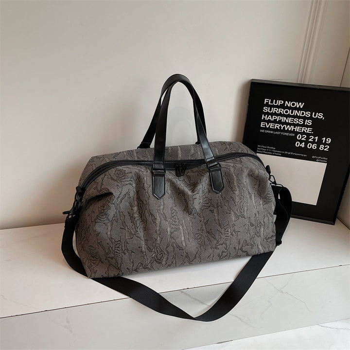 Sporty travel bag with innovative design Kalsten
