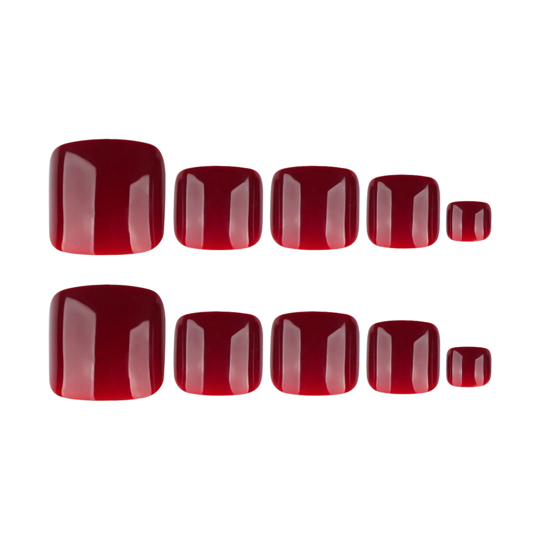 Elegant toenail art in luxurious Bordeaux look Kalsten