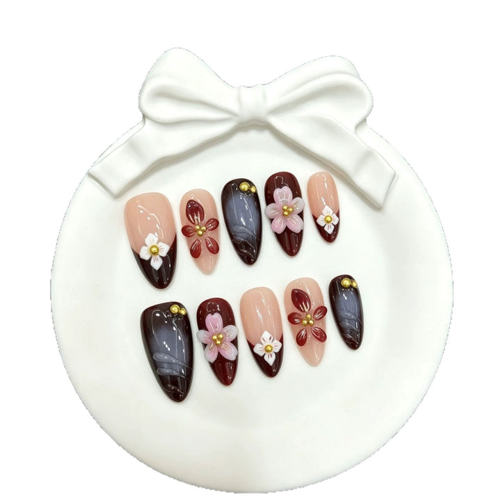 Artistic Floral and Gem-Embellished Press-On Nail Set  1791773082