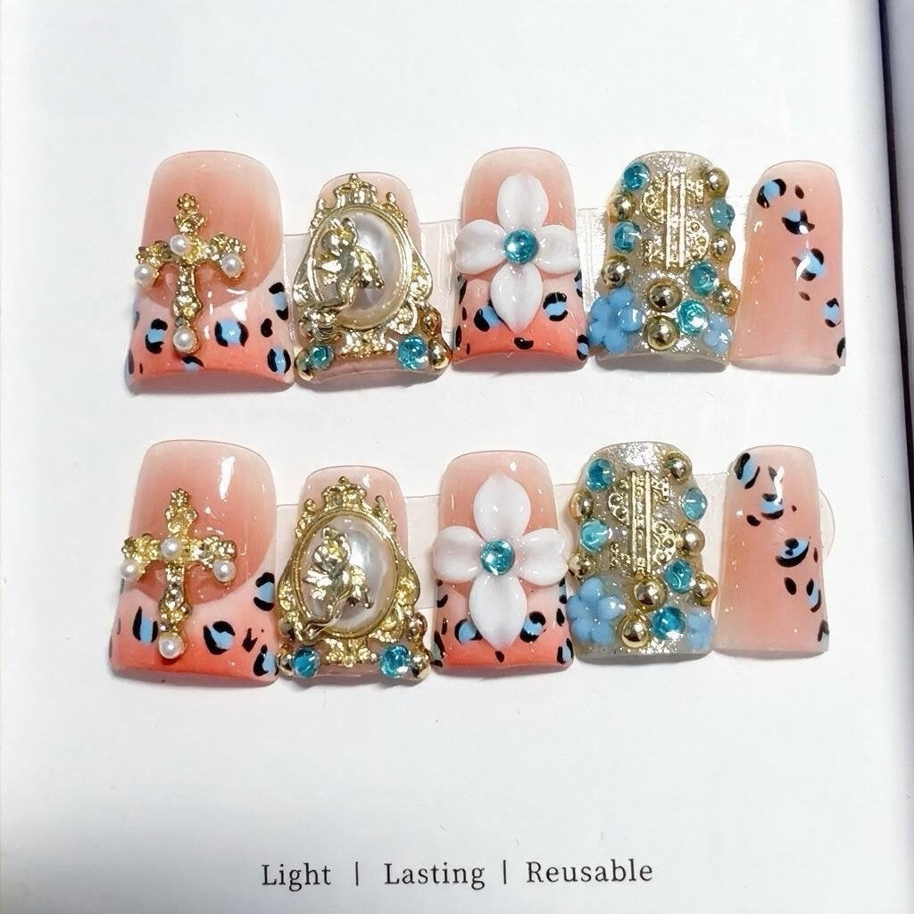Decorative 3D Press-On Nail Art Set