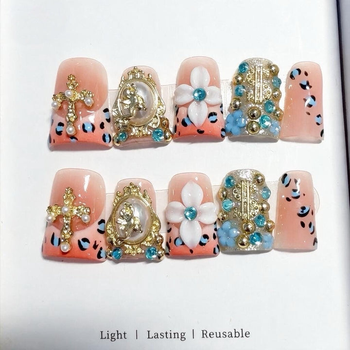 Decorative 3D Press-On Nail Art Set
