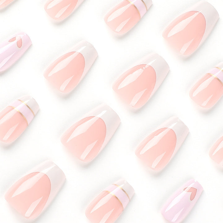 Artful Nail Art with Romantic Design Kalsten