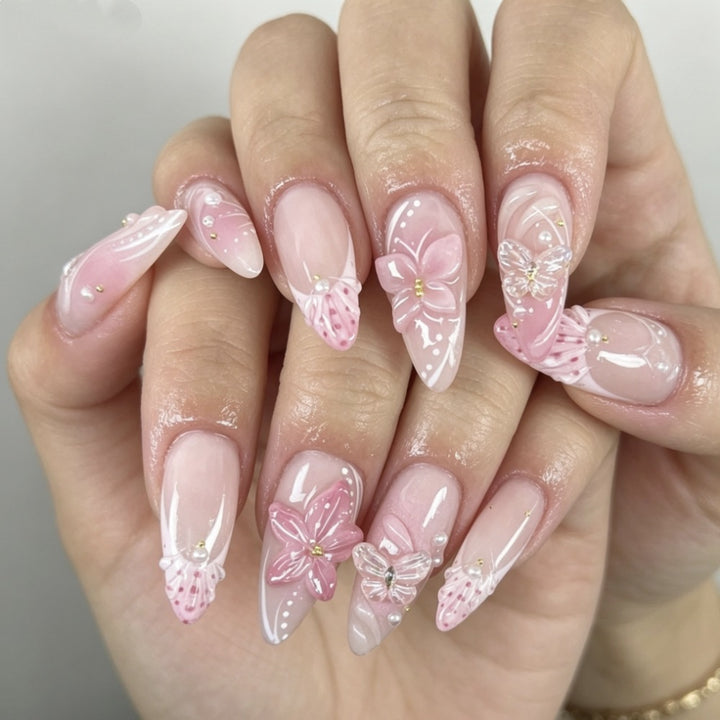 Chic Almond-Shaped Press-On Nail Set Kalsten