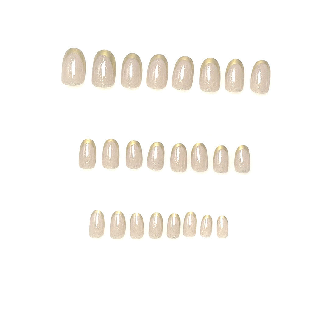 Luxurious Glittery Nail Art Kalsten