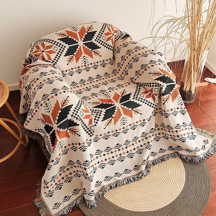 Graphic Jacquard Woven Fringe Throw Blanket With Cartoon Pop-Art Pattern