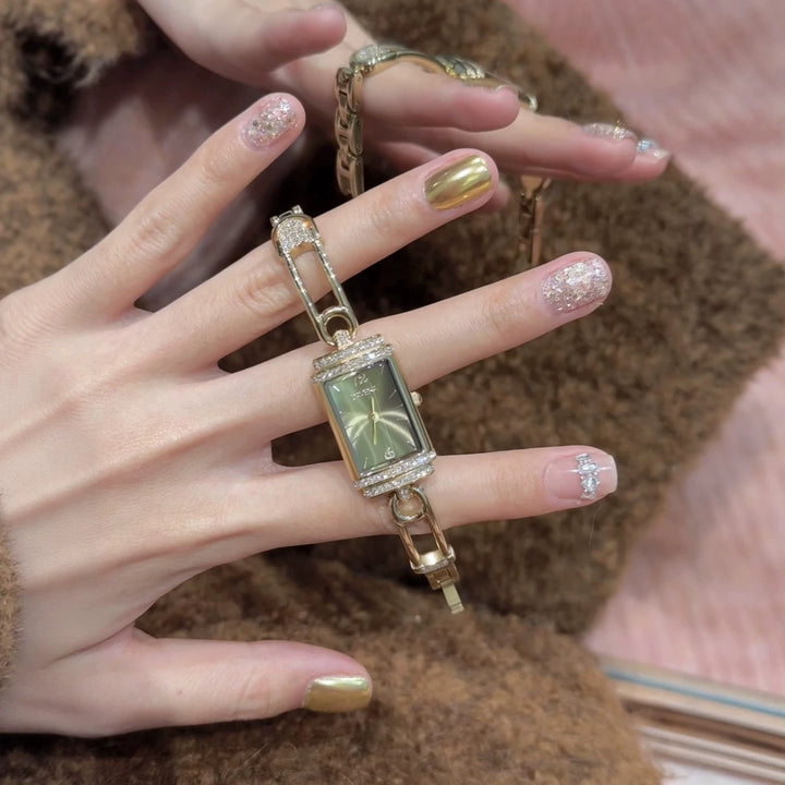 Stylish and Elegant Nail Extensions