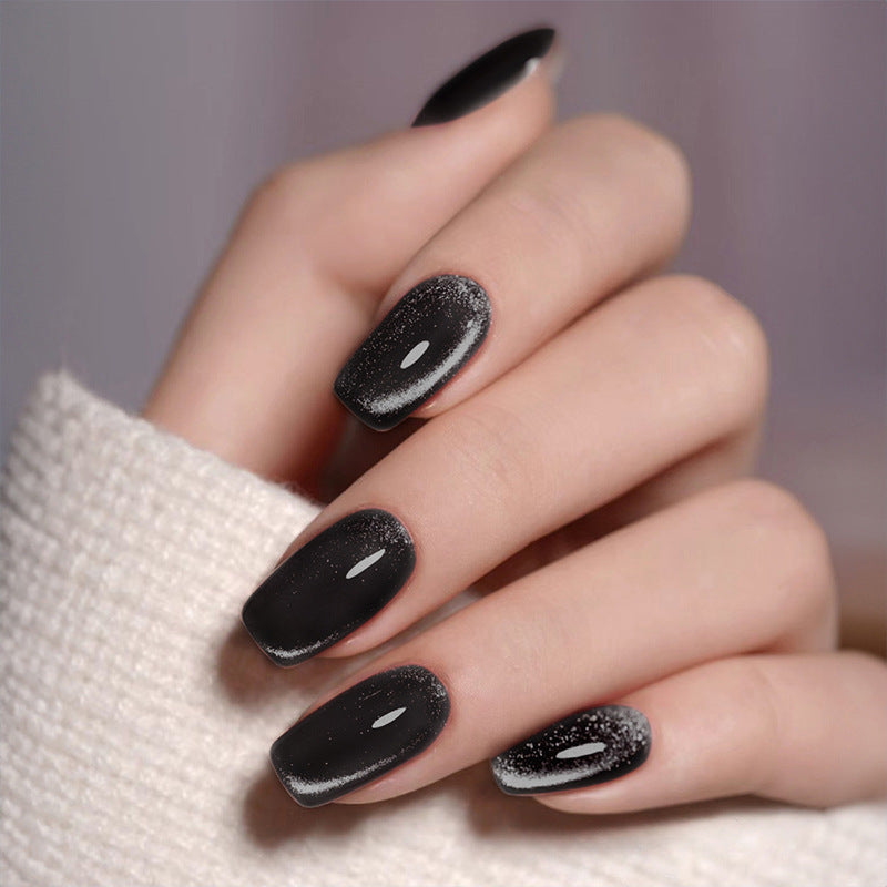 Artificial Nails in Elegant High Gloss Design Kalsten