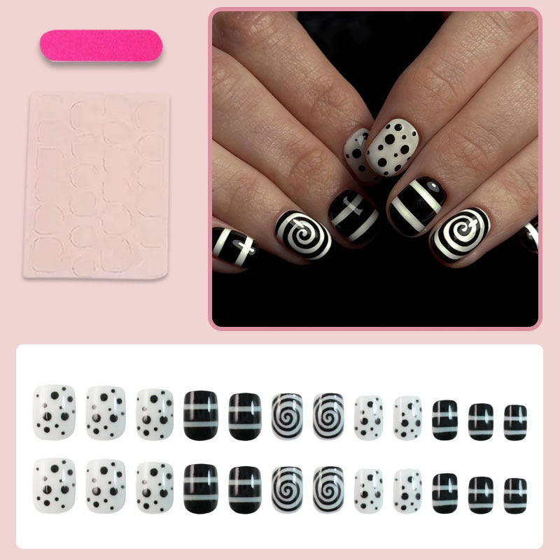 Art nail set with creative black-and-white designs Kalsten