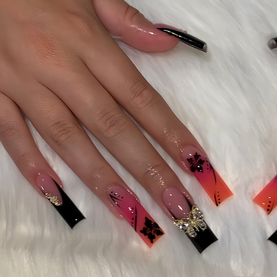 Glamorous Floral Nail Art Extensions Kalsten