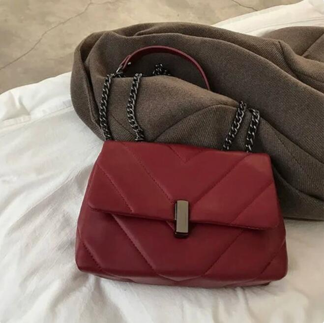 Chic Quilted Evening Handbag Kalsten