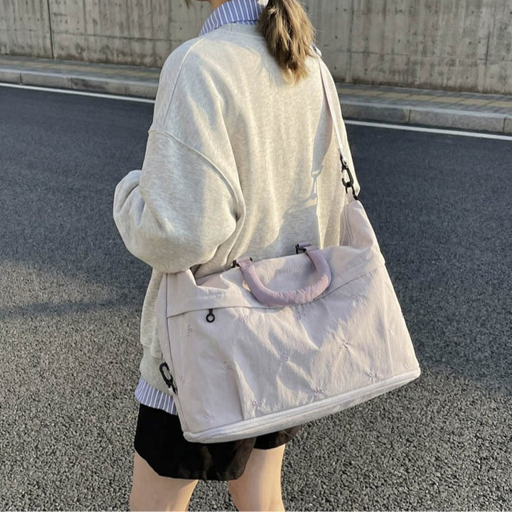 Stylish Travel Tote Kalsten