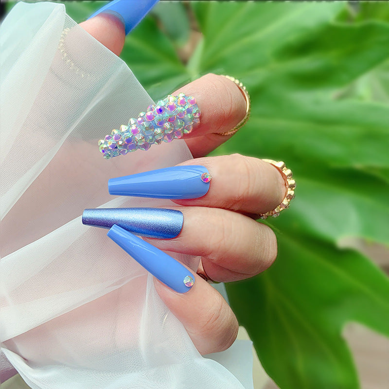 Glamorous Rhinestone-Embellished Stiletto Nails