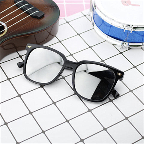 Women's fashionable oversized sunglasses with square frame and UV protection Kalsten