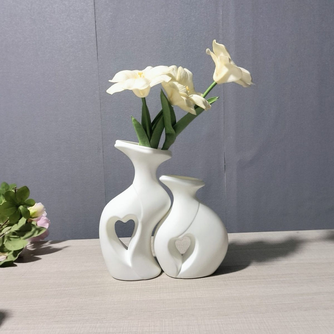 Modern Heart-Shaped Decorative Vase Kalsten