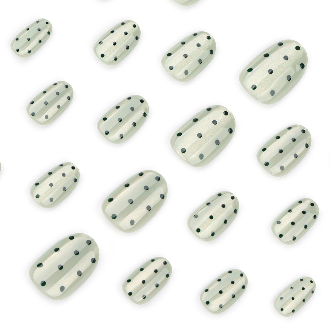 Creative Nail Art with Polka Dot Pattern Kalsten