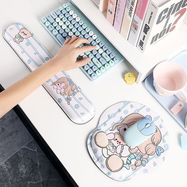 Cute Cartoon Character Mouse Wrist Support