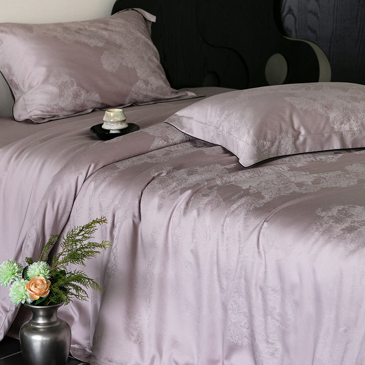 Fine jacquard satin bedding set with tone-on-tone pattern and concealed zipper