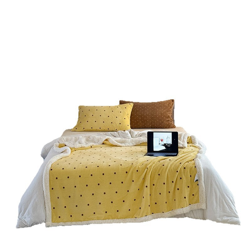 Women's Cozy Sherpa-Lined Blanket