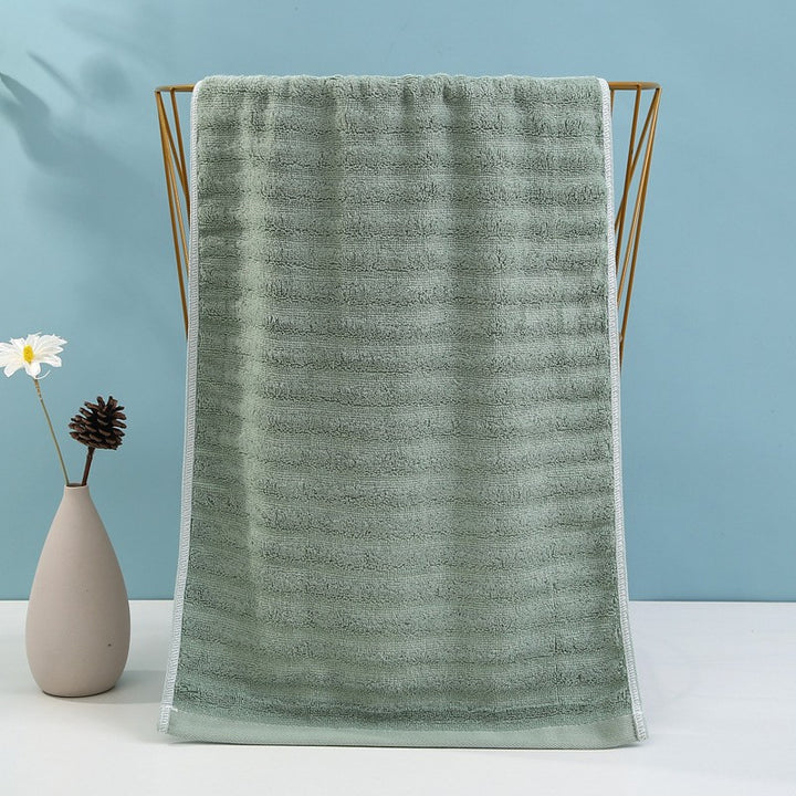 High-quality terry bath towel with elegant structure Kalsten