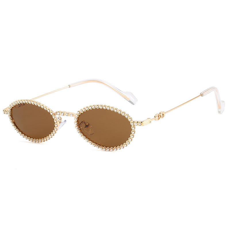 Ladies' fashionable sunglasses with a unique, playful rim Kalsten